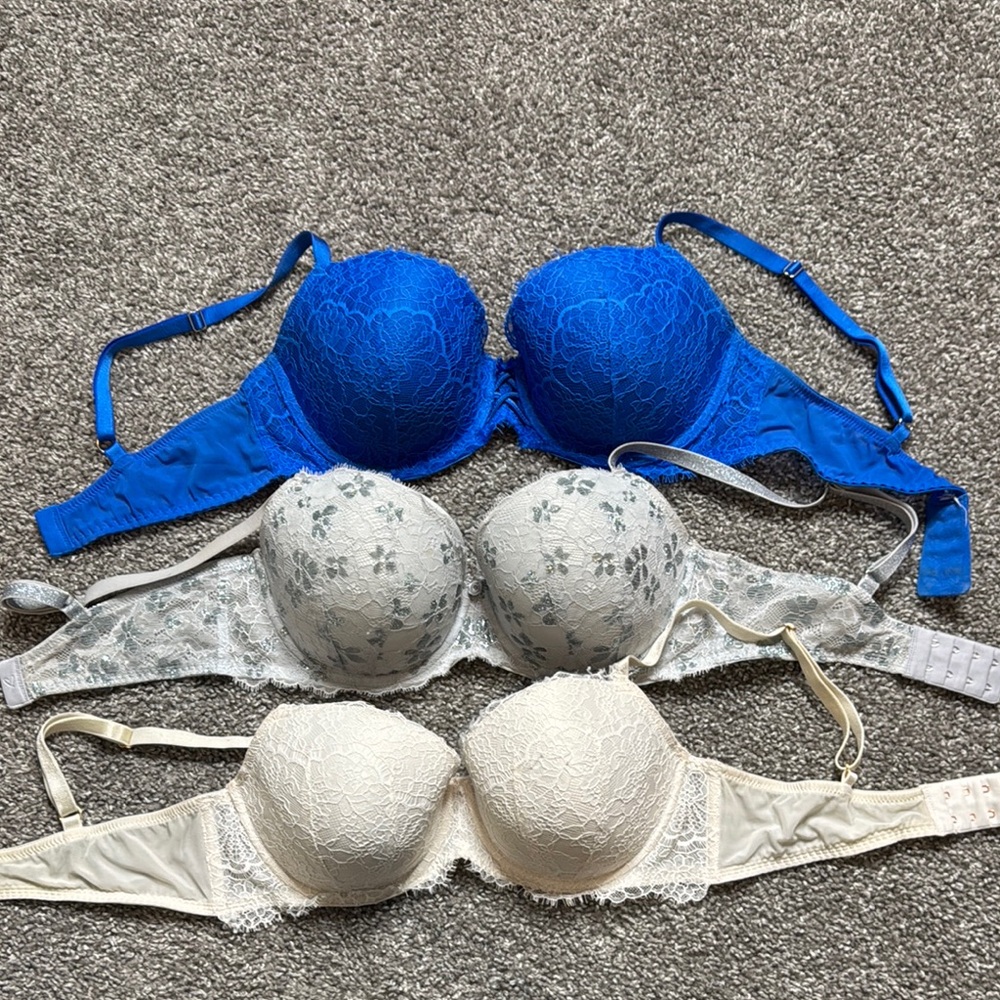 Victoria's Secret Blue and white Bras with Molded Cups